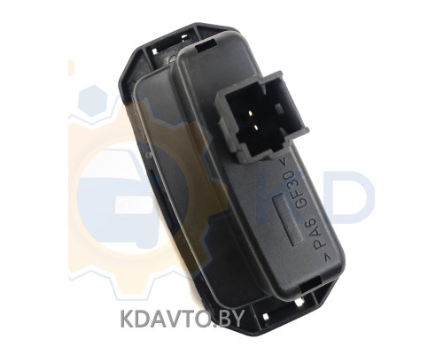 Автомобильная кнопка открытия крышки багажника (микровыключатель) к Renault Grand Modus 2004г. - и далее.